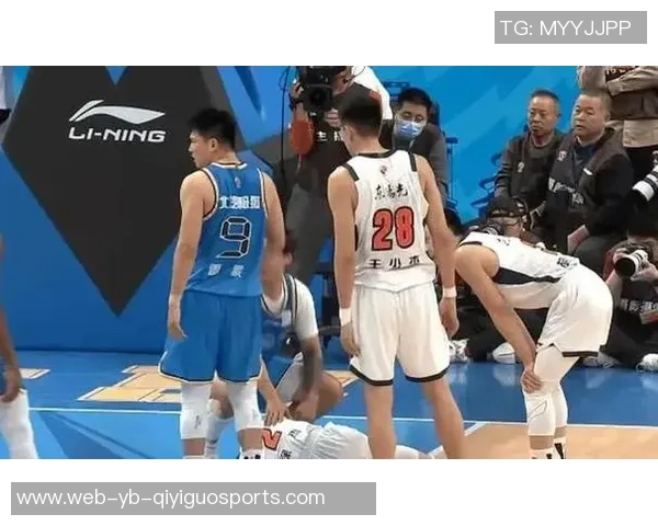 北京对阵广东大名单揭晓曾凡博迎首秀陈盈骏缺席双外援全力出战