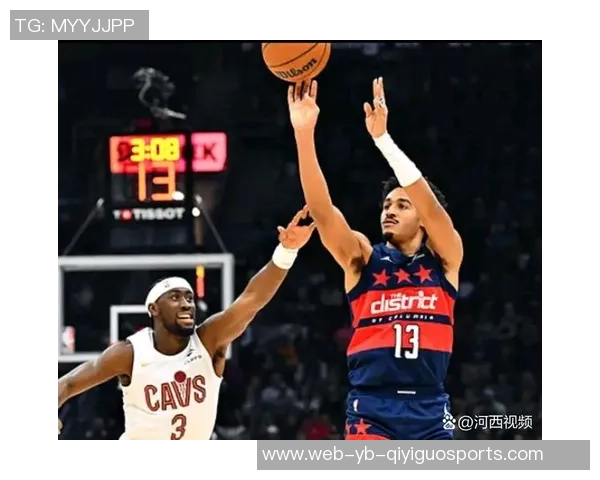 普尔半场表现出色6投3中贡献12分1篮板2助攻展现出强大实力