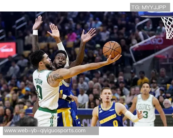 格里芬称詹姆斯无球表现如追梦般灵动持续移动为队友创造机会 格里芬称詹姆斯无球表现如追梦般灵动持续移动为队友创造机会