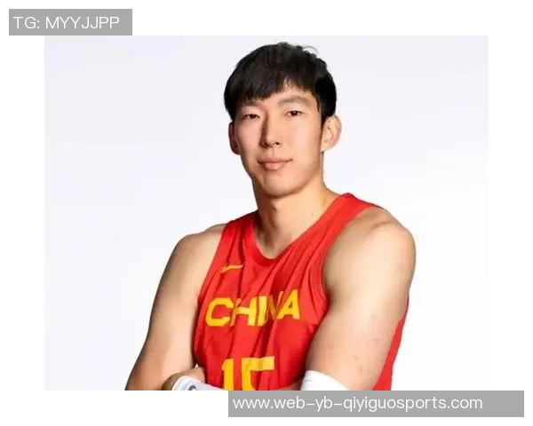 周琦进攻积极性不足全场仅出手四次贡献七分八篮板两助攻表现平淡