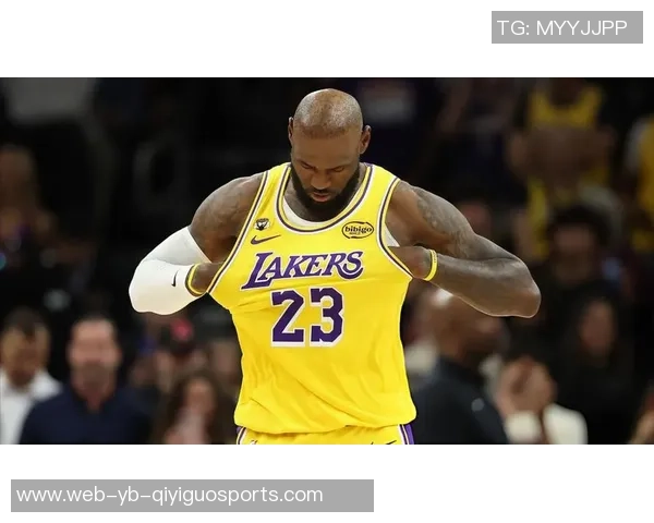 詹姆斯复出后场均上场时间引发争议湖记认为32到33分钟更为合理